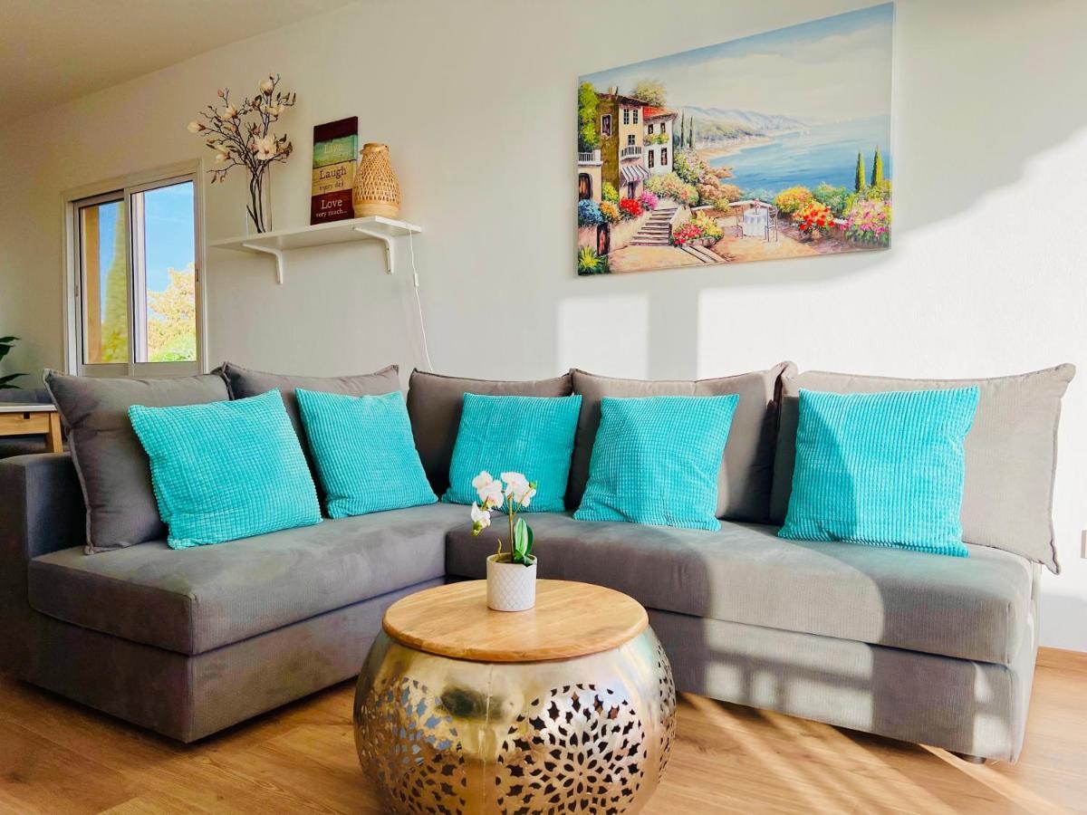 Ocean Sunset Apartment Пафос Екстериор снимка