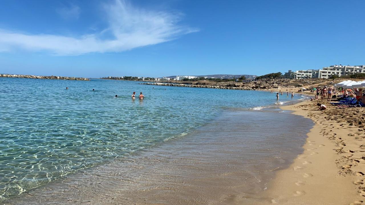 Ocean Sunset Apartment Пафос Екстериор снимка